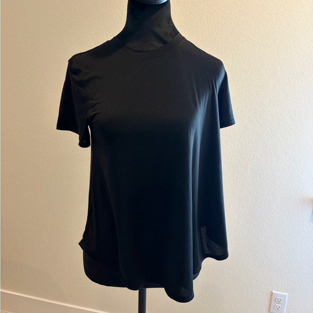 Lululemon top